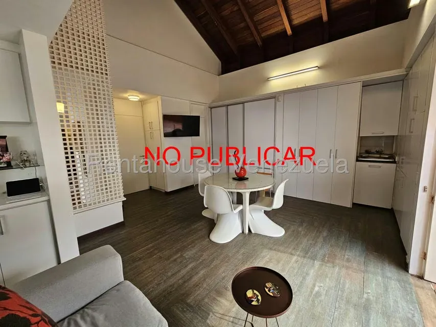 Casa (Multipes Niveles) en Venta en Alto Hatillo, Distrito Metropolitano - 21