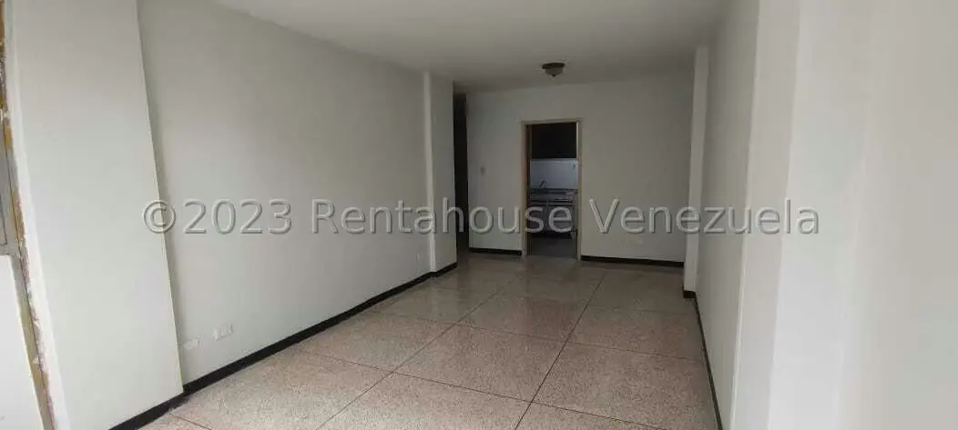Apartamento (1 Nivel) en Venta en Parroquia Altagracia, Distrito Metropolitano - 3