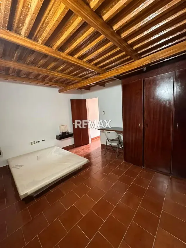 Apartamento tipo estudio en alquiler - 3