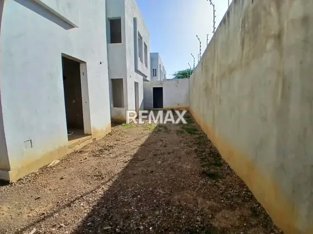 Se Vende Casa en Urbanismo Privado Coro Edo. Falcón - 19