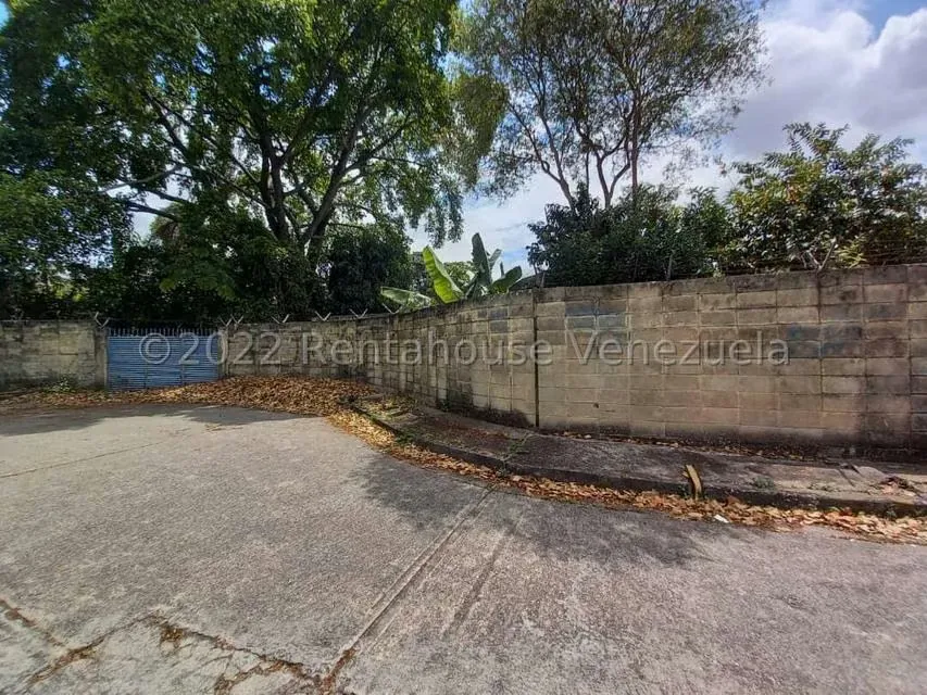 Terreno (Residencial) en Venta en Santa Eduvigis, Distrito Metropolitano - 9
