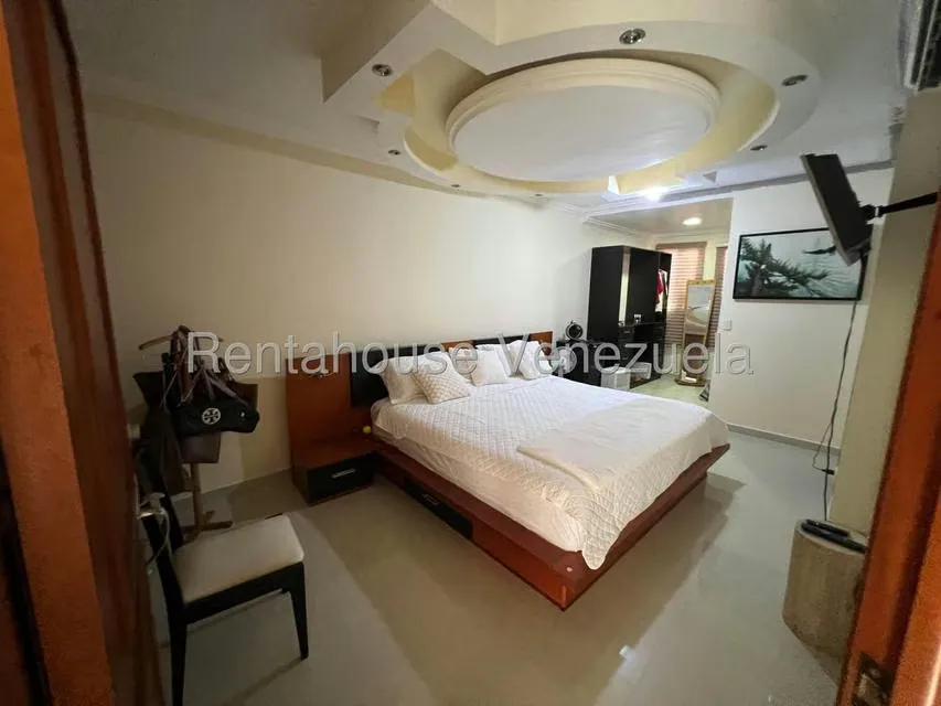 Casa (Duplex) en Venta en Prebo II, Carabobo - 29