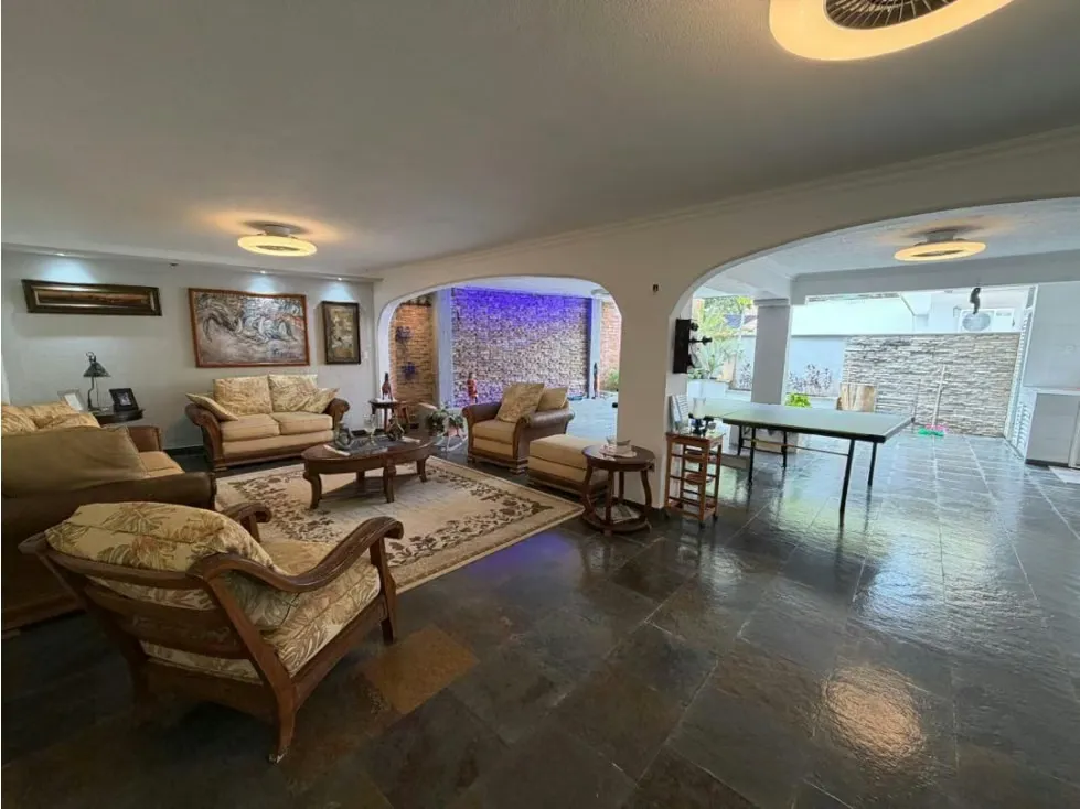 Se vende casa 291m2 en Los Pomelos - 4