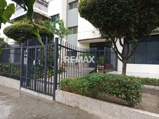 LOCAL EN VENTA TRIGAL CENTRO 83mts2 CALLE ANTIGUA FORNARINA - 14