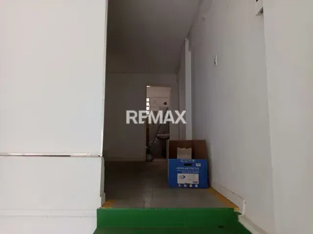 LOCAL EN VENTA TRIGAL CENTRO 83mts2 CALLE ANTIGUA FORNARINA - 6