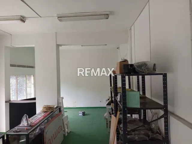 LOCAL EN VENTA TRIGAL CENTRO 83mts2 CALLE ANTIGUA FORNARINA - 10