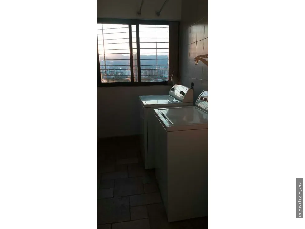 PENTHOUSE EN ALQUILER URB. TRIGALEÑA BAJA FRENTE AL CLUB - 54