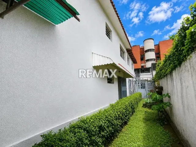 Casa en Venta en Los Palos Grandes, Caracas - 14