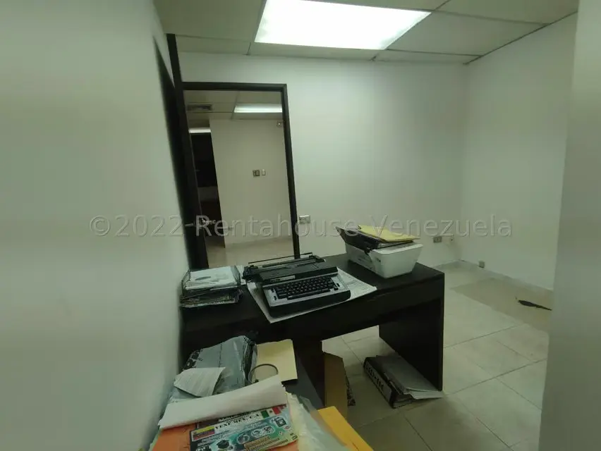 Oficina en Venta en Macaracuay, Distrito Metropolitano - 25