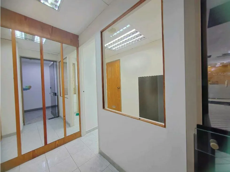 Se alquila oficina 30m2 La California 1827 - 3