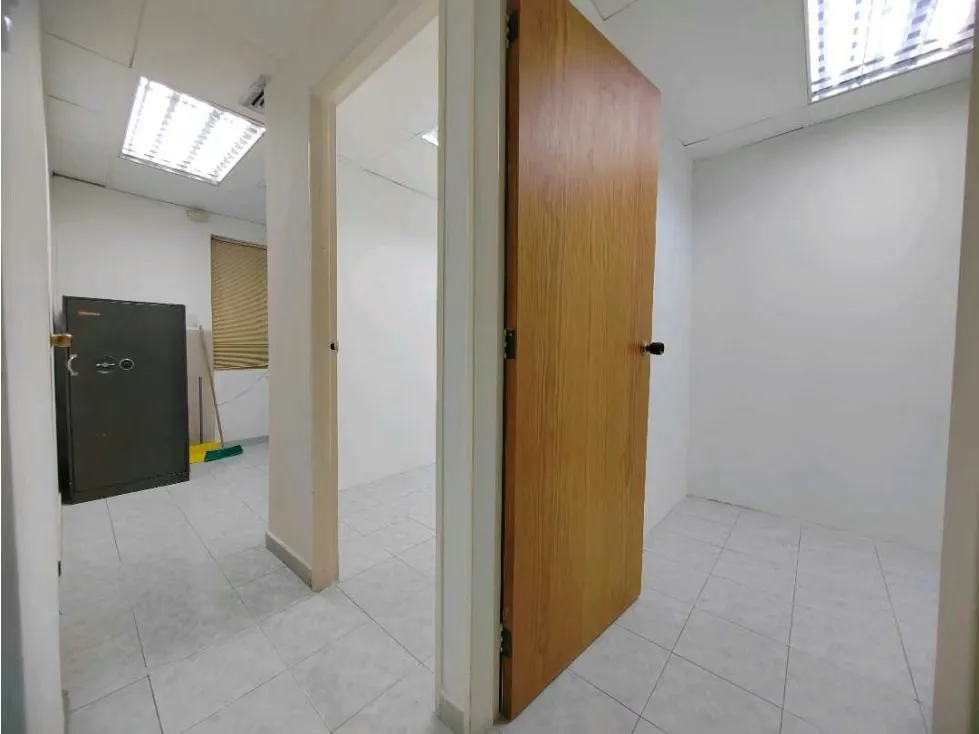 Se alquila oficina 30m2 La California 1827 - 6