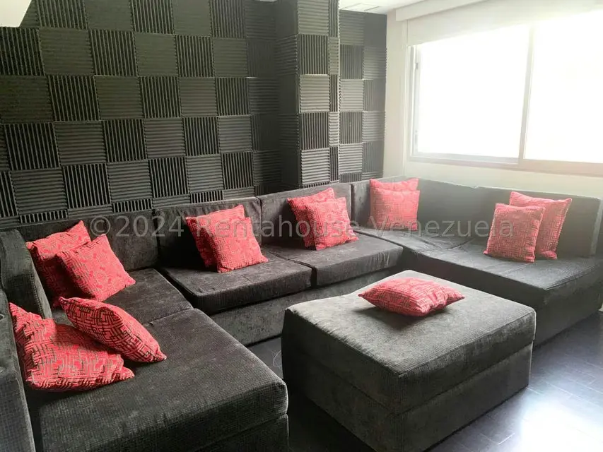 Apartamento (Multiples Niveles) en Venta en Las Mercedes, Distrito Metropolitano - 33
