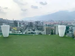 Vista 57