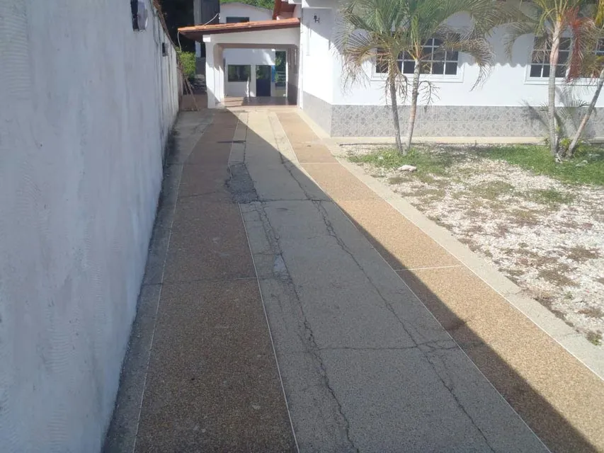 Casa (1 Nivel) en Venta en Los Canales de Rio Chico, Miranda - 26