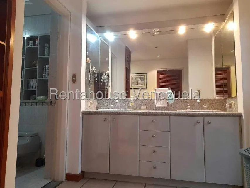 Apartamento (Duplex) en Venta en Miranda, Distrito Metropolitano - 14