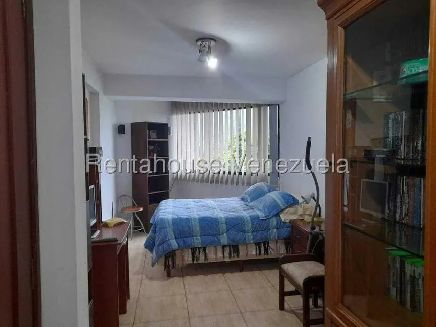 Apartamento (Duplex) en Venta en Miranda, Distrito Metropolitano - 16