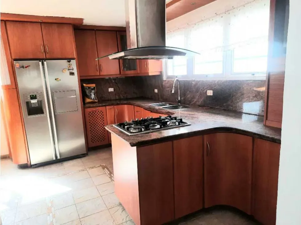 Vendo casa 390m2 Urb. Miranda 0071 - 14