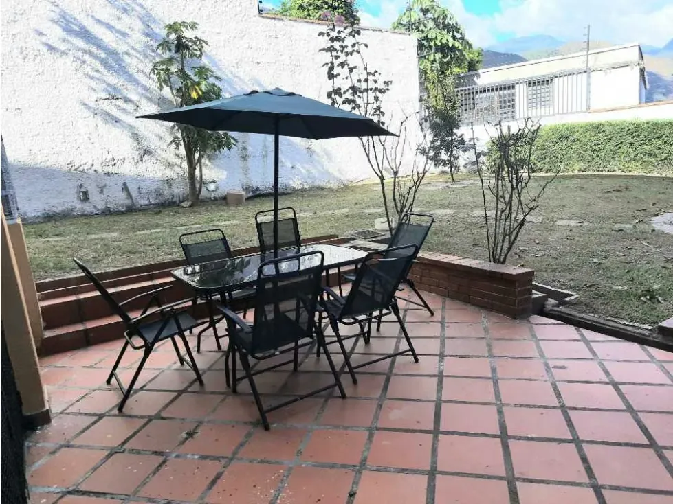 Vendo casa 390m2 Urb. Miranda 0071 - 17