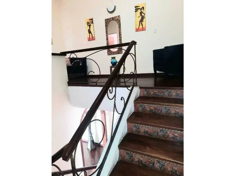 Vendo casa 390m2 Urb. Miranda 0071 - 3
