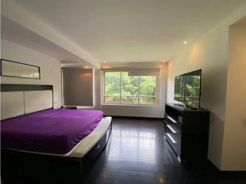 Se vende PH 540m2 Los Palos Grandes 7717 - 19