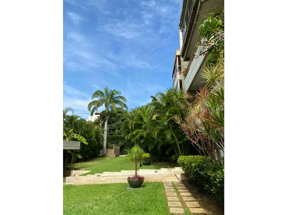 Se vende PH 540m2 Los Palos Grandes 7717 - 21