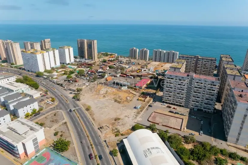 Terreno (Comercial) en Venta en Playa Grande, Vargas