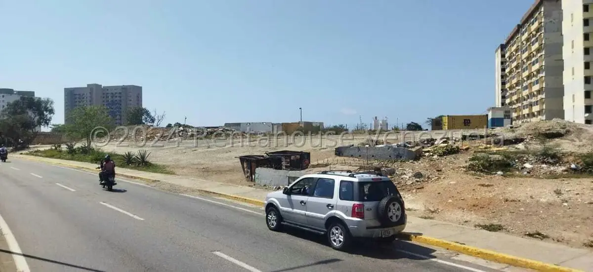 Terreno (Comercial) en Venta en Playa Grande, Vargas - 18