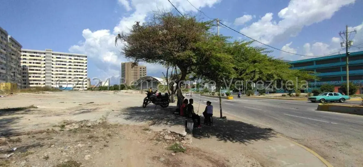 Terreno (Comercial) en Venta en Playa Grande, Vargas - 20