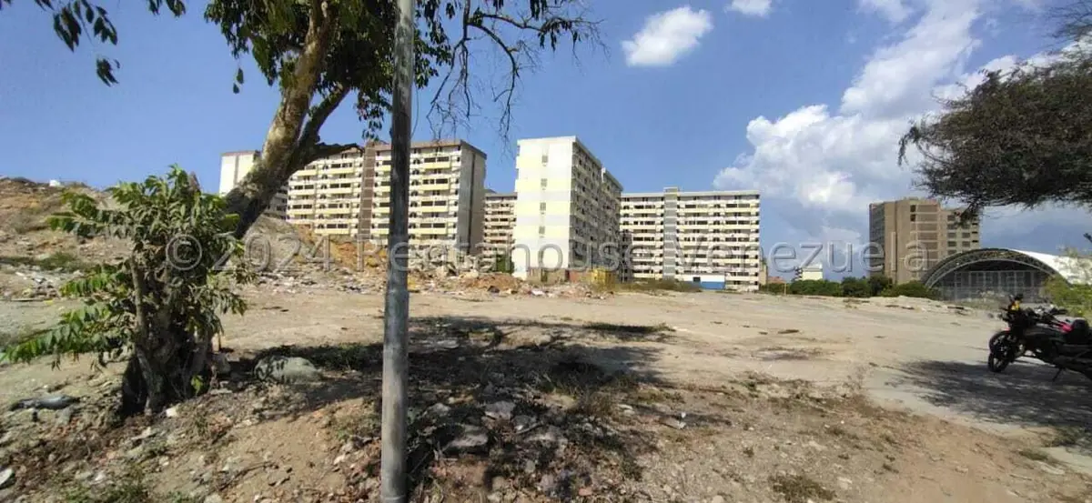 Terreno (Comercial) en Venta en Playa Grande, Vargas - 21
