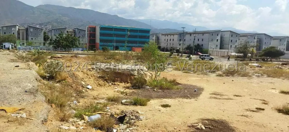 Terreno (Comercial) en Venta en Playa Grande, Vargas - 26