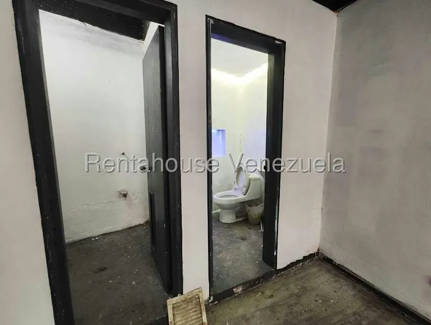 Local Comercial en Alquiler en Chacao, Distrito Metropolitano - 11