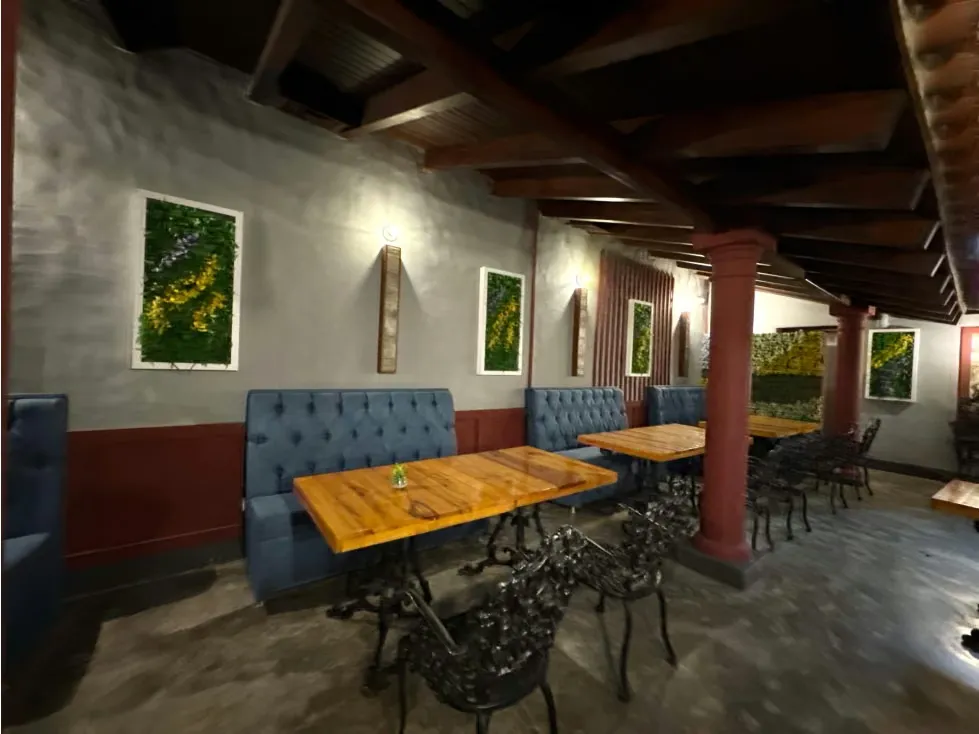 Alquiler de Restaurante Amoblado en Plaza El Hatillo Neg - 3