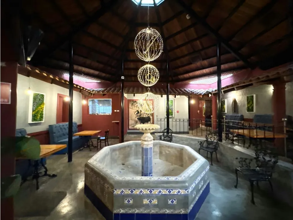 Alquiler de Restaurante Amoblado en Plaza El Hatillo Neg - 4