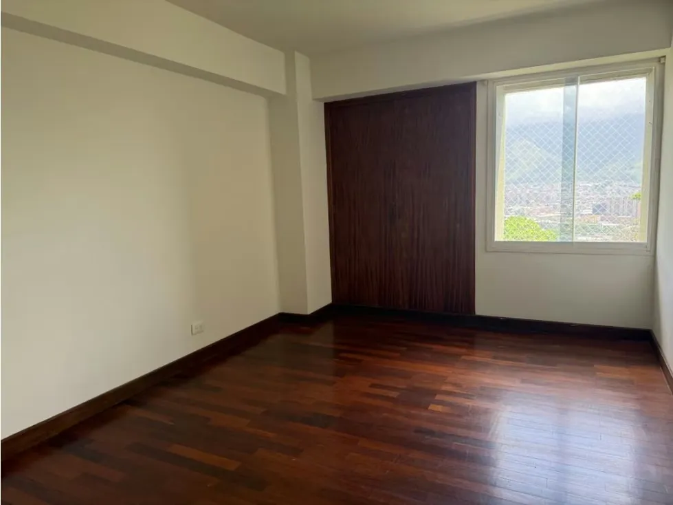 Se vende apartamento 200m2 El Cafetal 7939 - 11