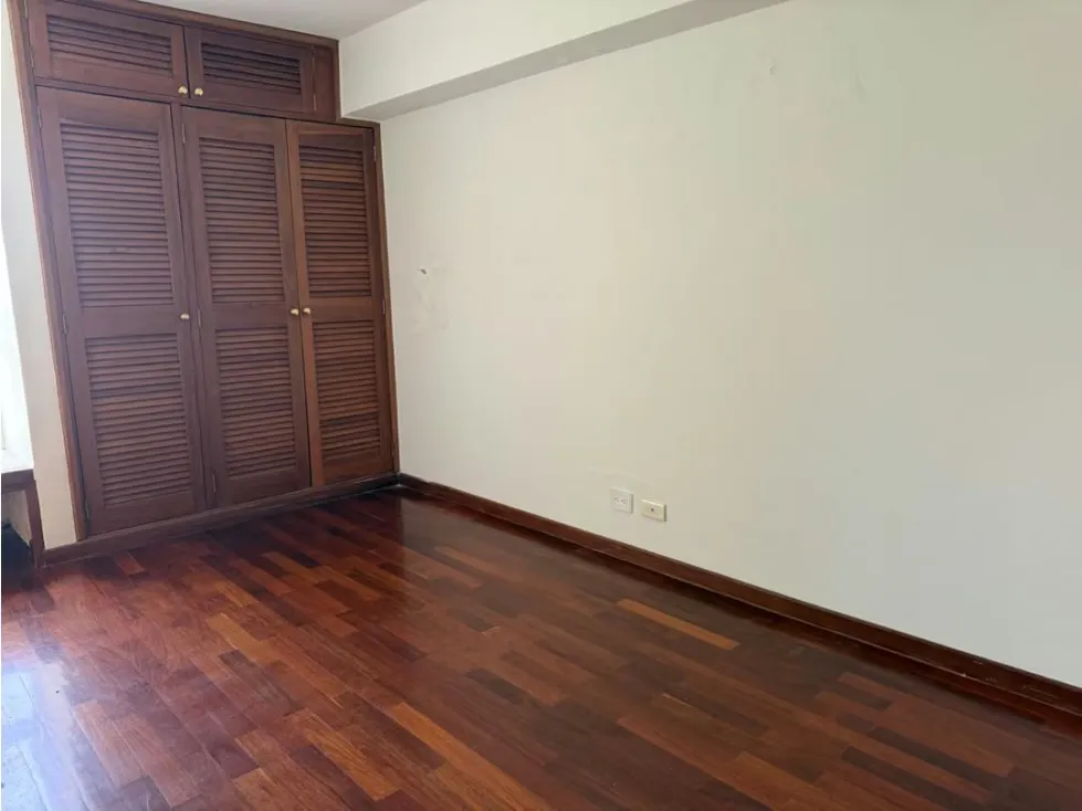 Se vende apartamento 200m2 El Cafetal 7939 - 26