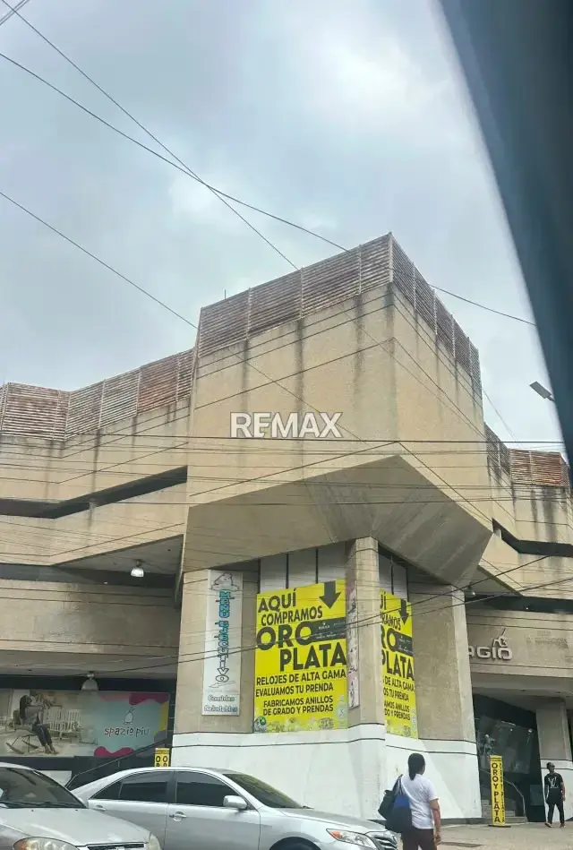 EN ALQUILER LOCAL COMERCIAL 2 EN 1 EN El CENTRO DE VALENCIA