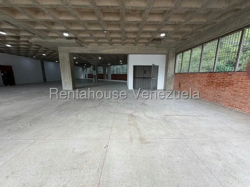 Galpon - Deposito en Alquiler en El Valle, Distrito Metropolitano - 15