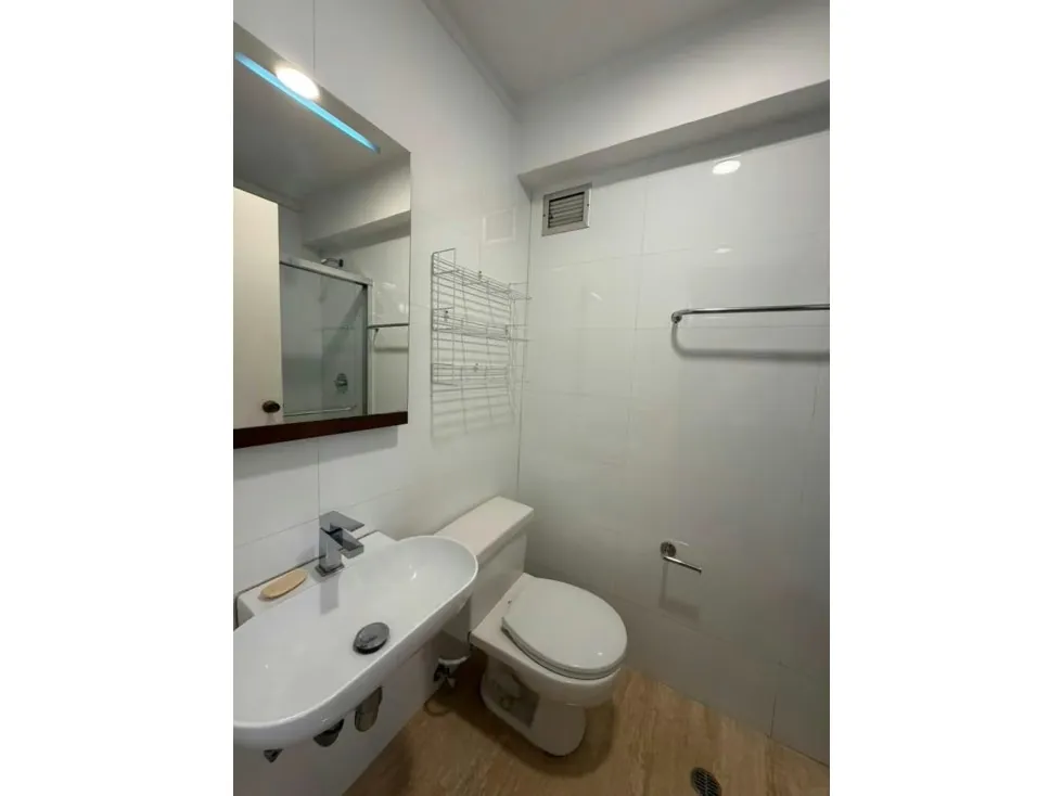 APARTAMENTO - LOS DOS CAMINOS - 135 Mts2 - 12