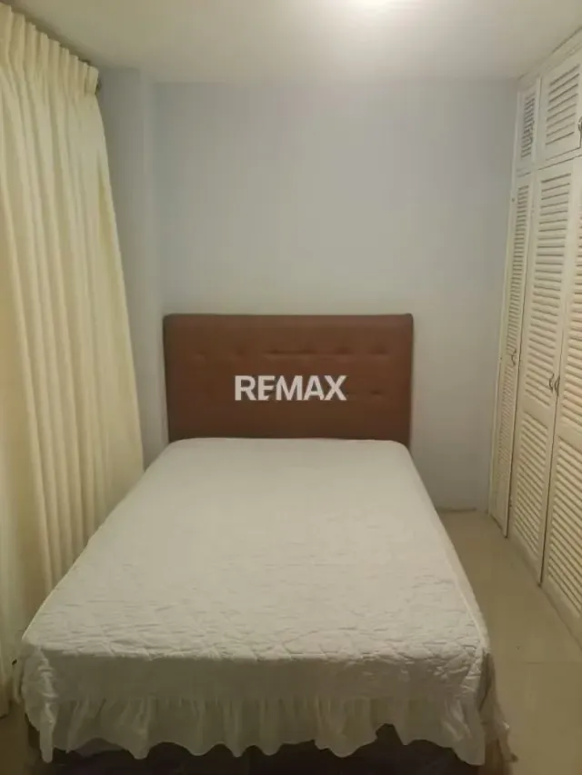 Amplia habitación para alquiler fijo