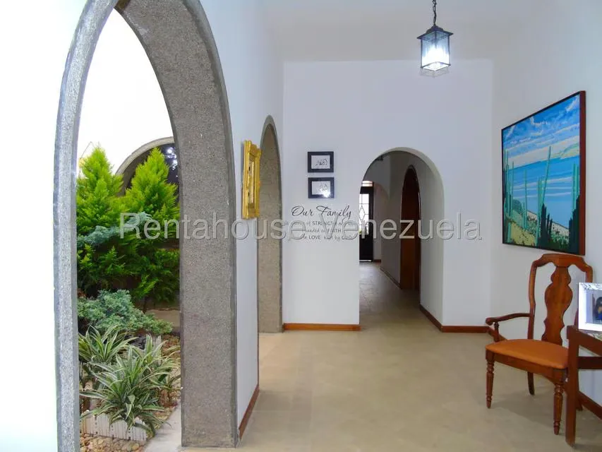 Casa (Duplex) en Venta en Altamira, Distrito Metropolitano - 14