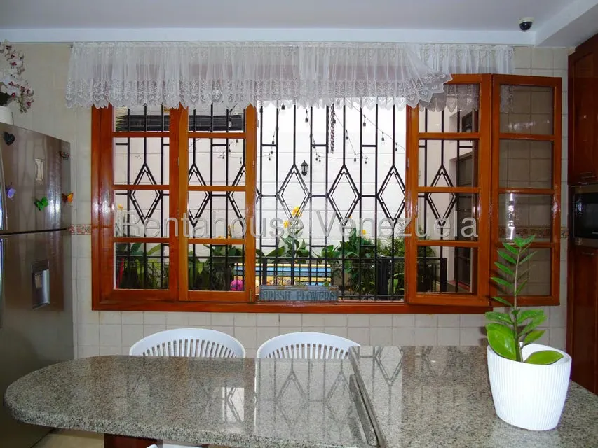 Casa (Duplex) en Venta en Altamira, Distrito Metropolitano - 37