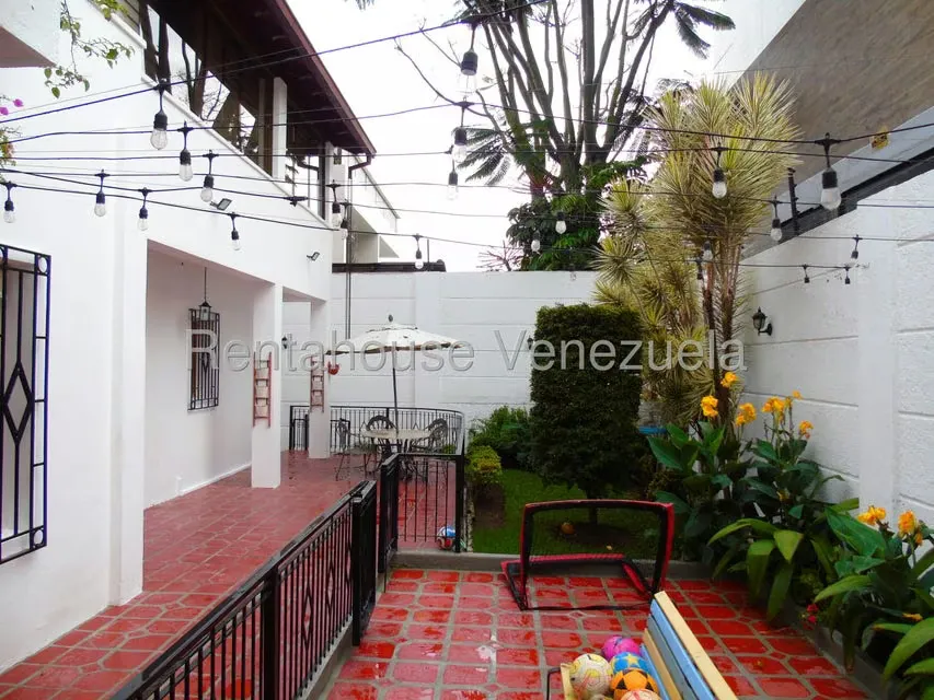 Casa (Duplex) en Venta en Altamira, Distrito Metropolitano - 45