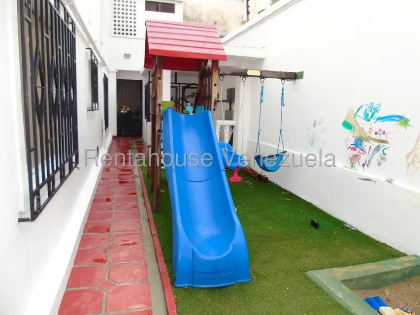 Casa (Duplex) en Venta en Altamira, Distrito Metropolitano - 69