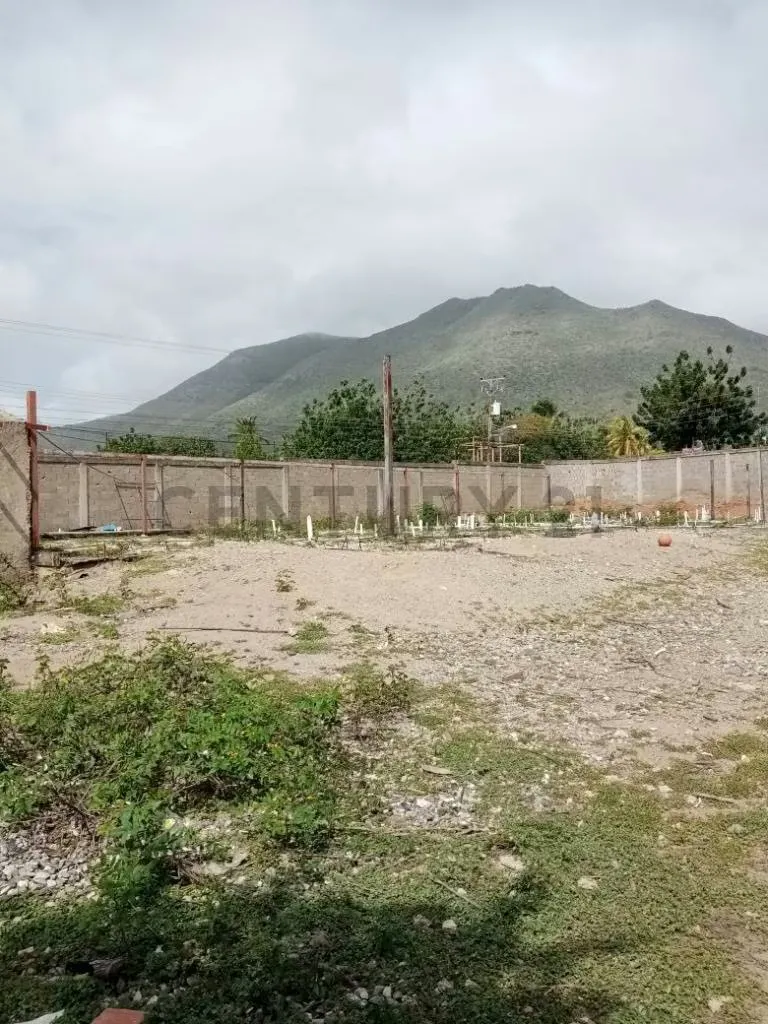 TERRENO EL HATO CON PROYECTO 10 VIVIENDAS UNIFAMILIARES,GUACUCO,MARGARITA - 36