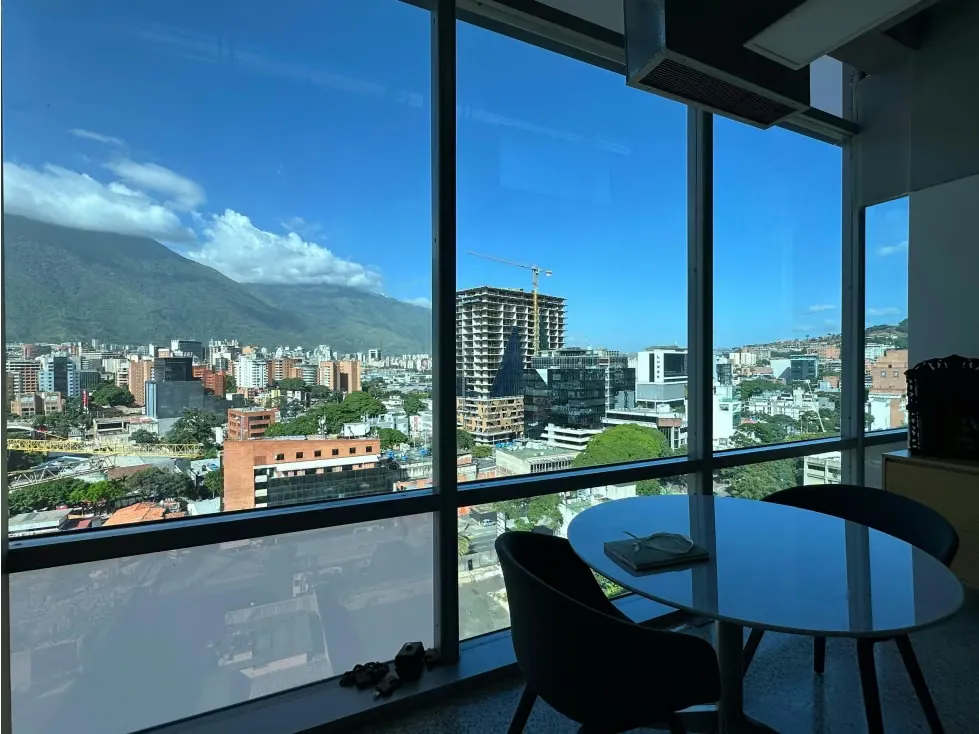 Se vende oficina 531m² 16p Las Mercedes