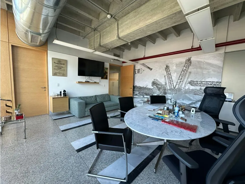 Se vende oficina 531m² 16p Las Mercedes - 3
