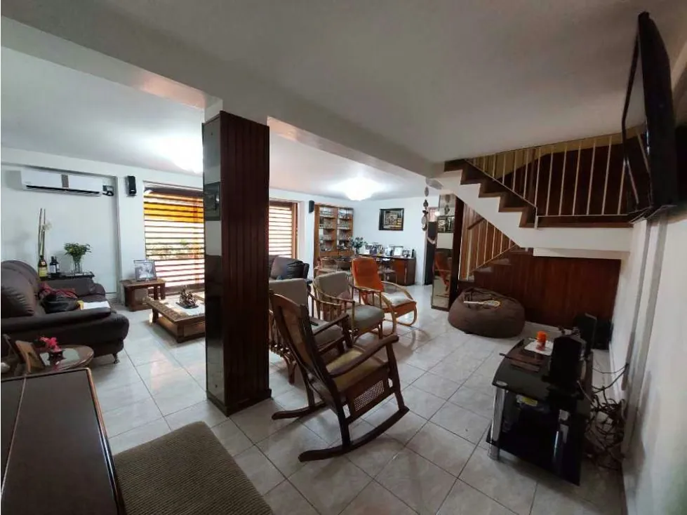 Vendo casa 500m2 Zona Industrial de La Trinidad 1978 - 12