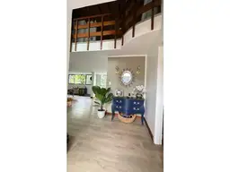 View 10