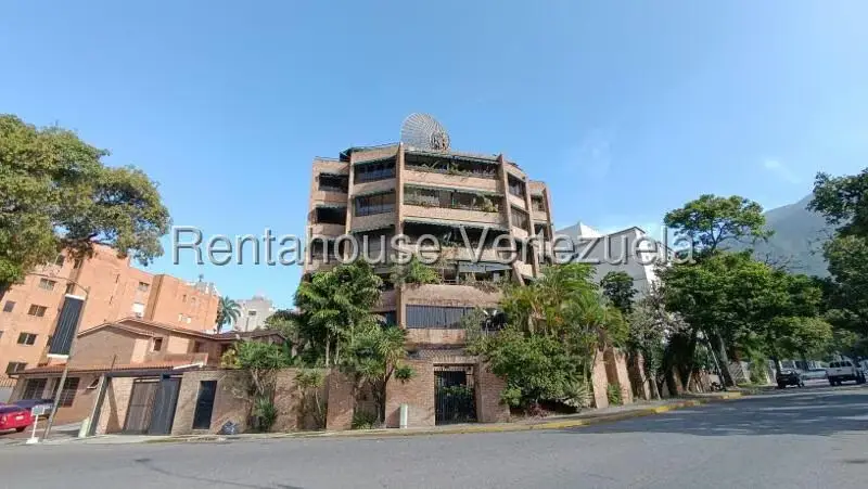 Apartamento (1 Nivel) en Alquiler en Altamira, Distrito Metropolitano