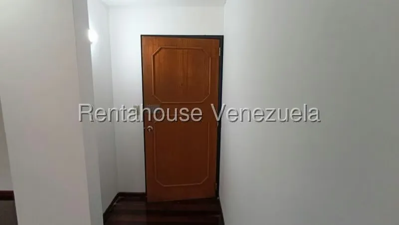 Apartamento (1 Nivel) en Alquiler en Altamira, Distrito Metropolitano - 32